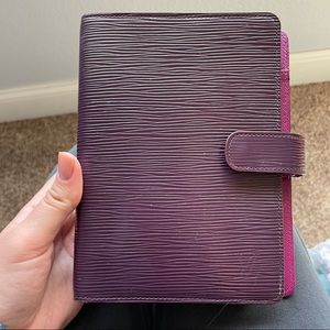 LV Agenda Cover 💜